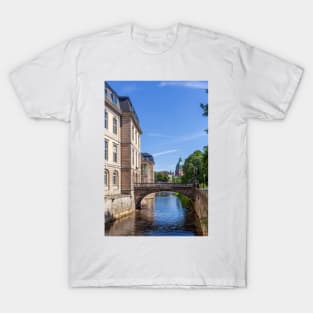 Leine Castle, Hanover, Lower Saxony, Germany, Europe T-Shirt